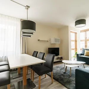 Apartment Familienapartment Nahe Der Frauenkirche, Dresden