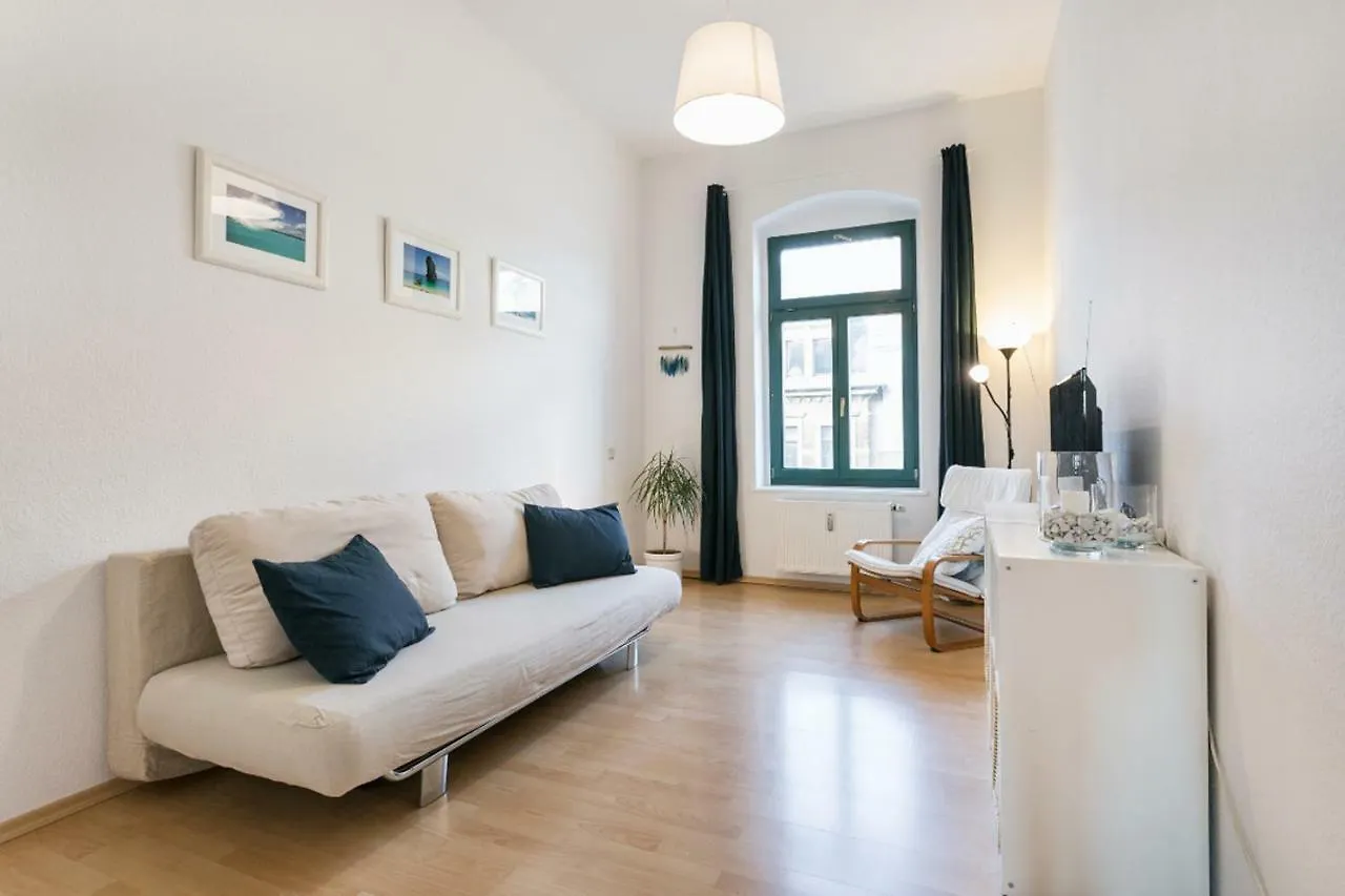 Ruhiges Apartment Am Rande Des Szeneviertels Dresden Germany